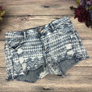 Hart Denim Distressed denim patterned shorts sz 29